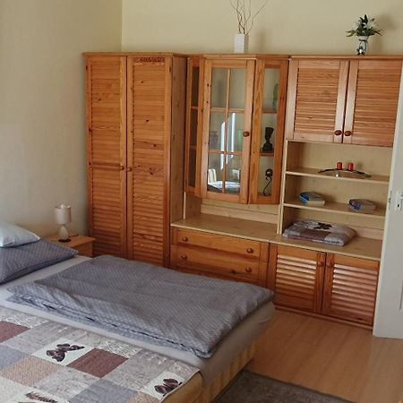 Hegyalja Apartman Залегершег Екстериор снимка